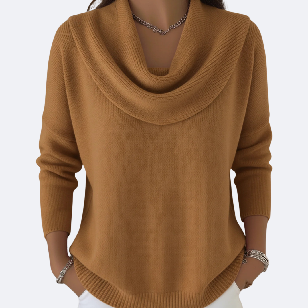 GIULIA - Sweater with Ruffles and Cozy Collar