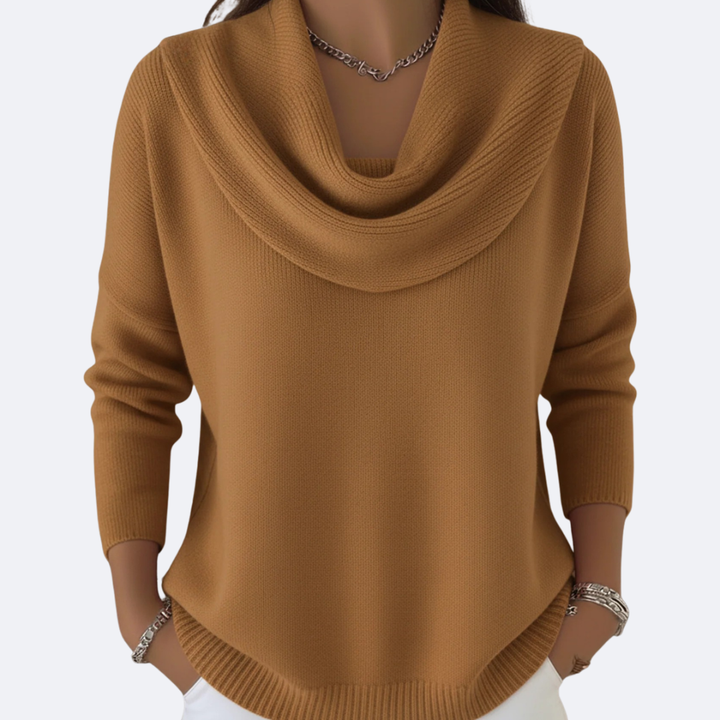 GIULIA - Sweater with Ruffles and Cozy Collar