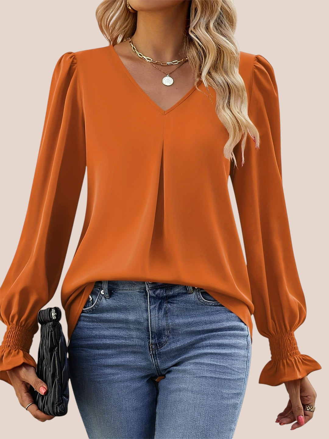 Mira | Elegant Blouse with V-Neck