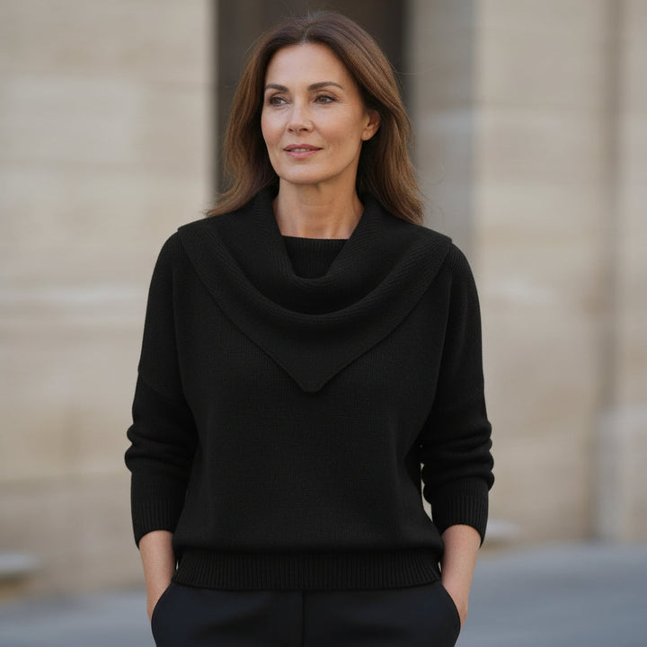 Liora | Warm Sweater with a Soft Collar