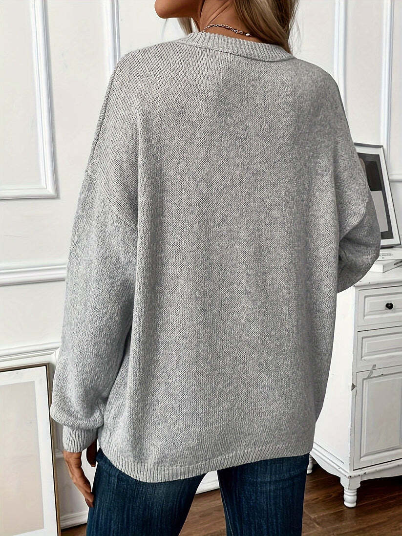 Chiara | Soft Sweater with Elegant Expression